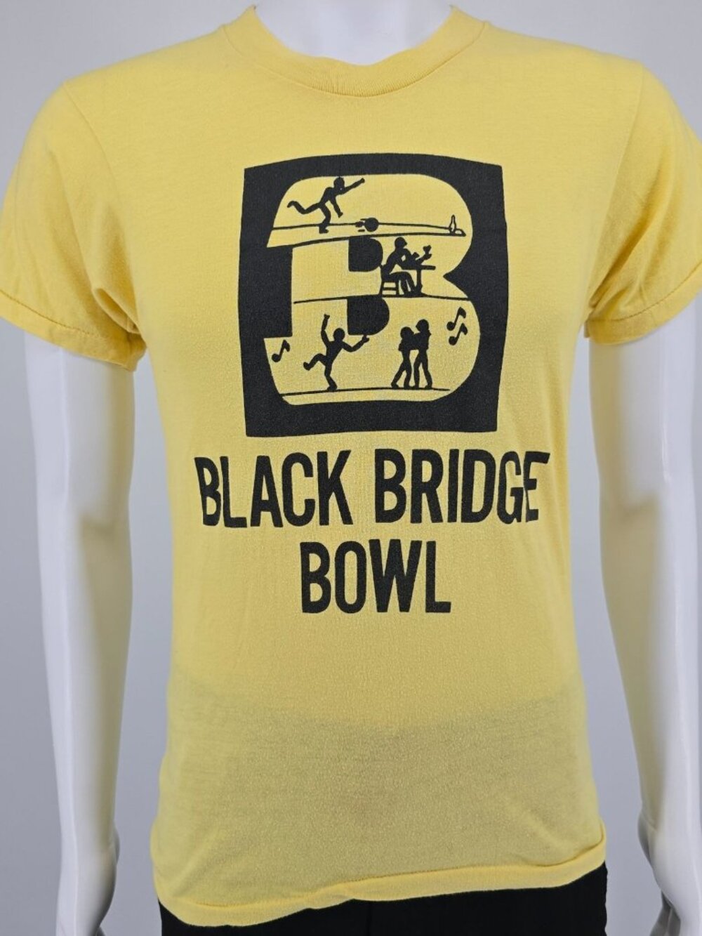 Vintage 1980s Screen Stars Black Bridge Bowl Janesville, Wisconsin T-Shirt (S)